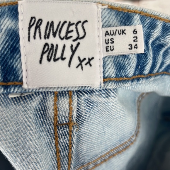 Princess Polly Light Denim Cut Offs, Size 2 - Picture 9 of 10